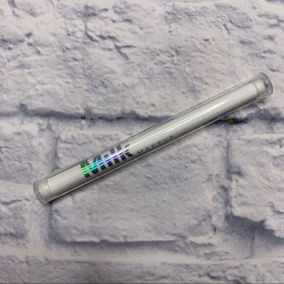 Milk Makeup Tattoo Stamp, Peace Sign - Picture 2 of 4